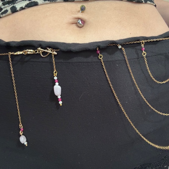 Handmade gold and rose quartz belly chain - Picture 10 of 15
